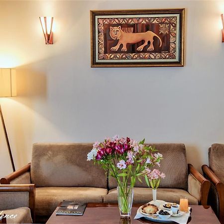 Areve Residence Boutique Hotel เยเรวาน ภายนอก รูปภาพ