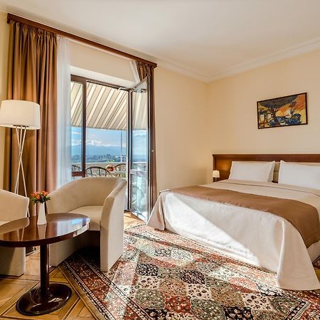 Areve Residence Boutique Hotel เยเรวาน ภายนอก รูปภาพ