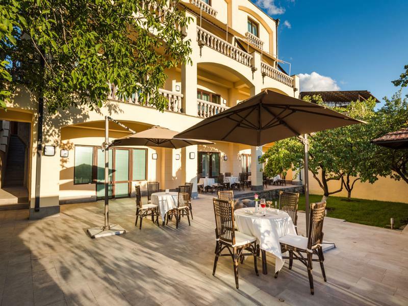 Areve Residence Boutique Hotel เยเรวาน ภายนอก รูปภาพ